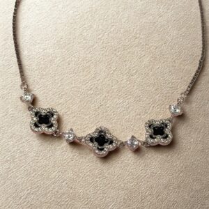 Midnight Clover Silver Anklet