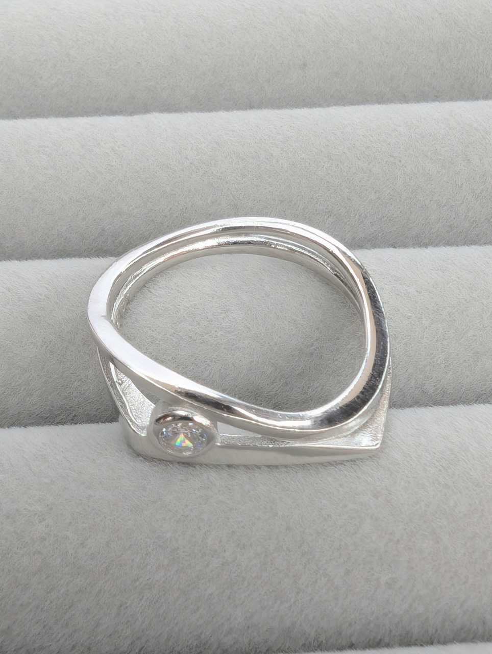 Pentagon Solitaire Ring - Image 3