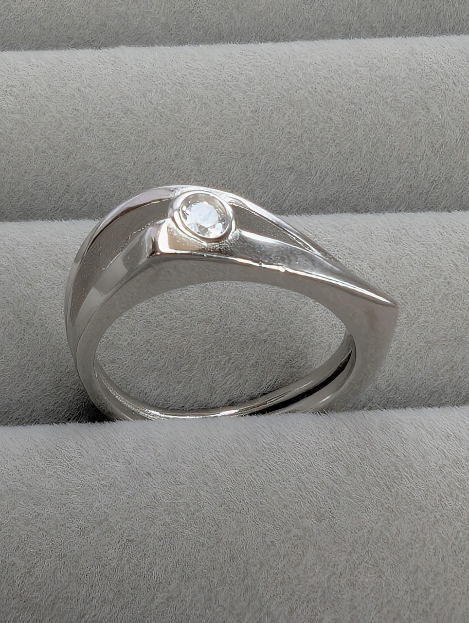 Pentagon Solitaire Ring