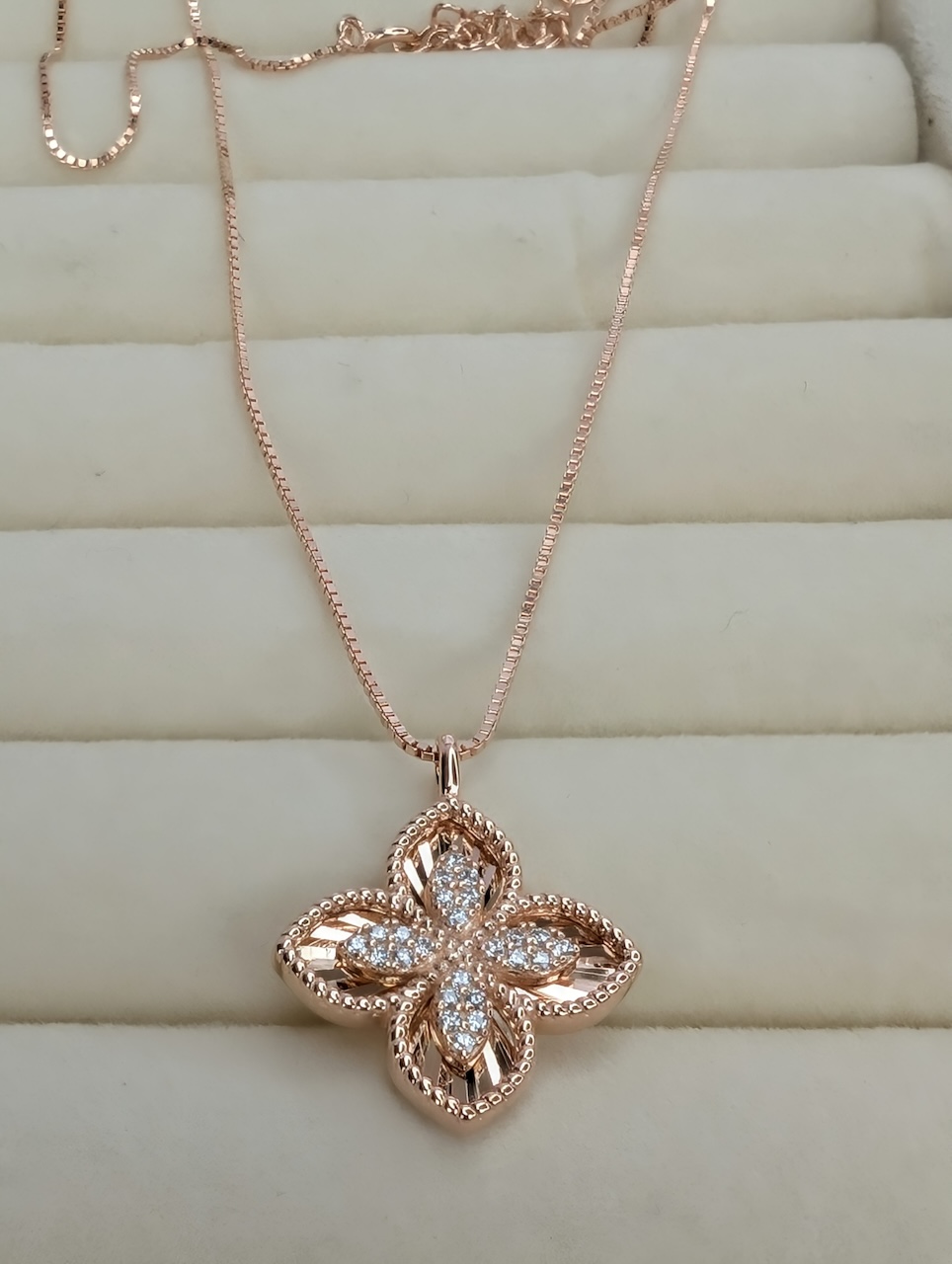 Rose Gold Clove Pendant