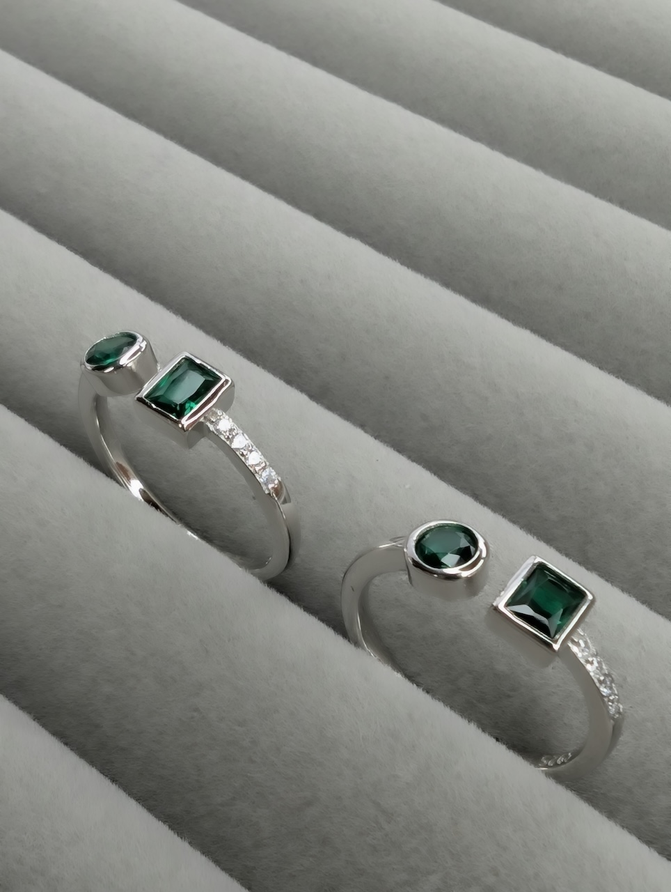 Kundan Toe Ring - Image 3