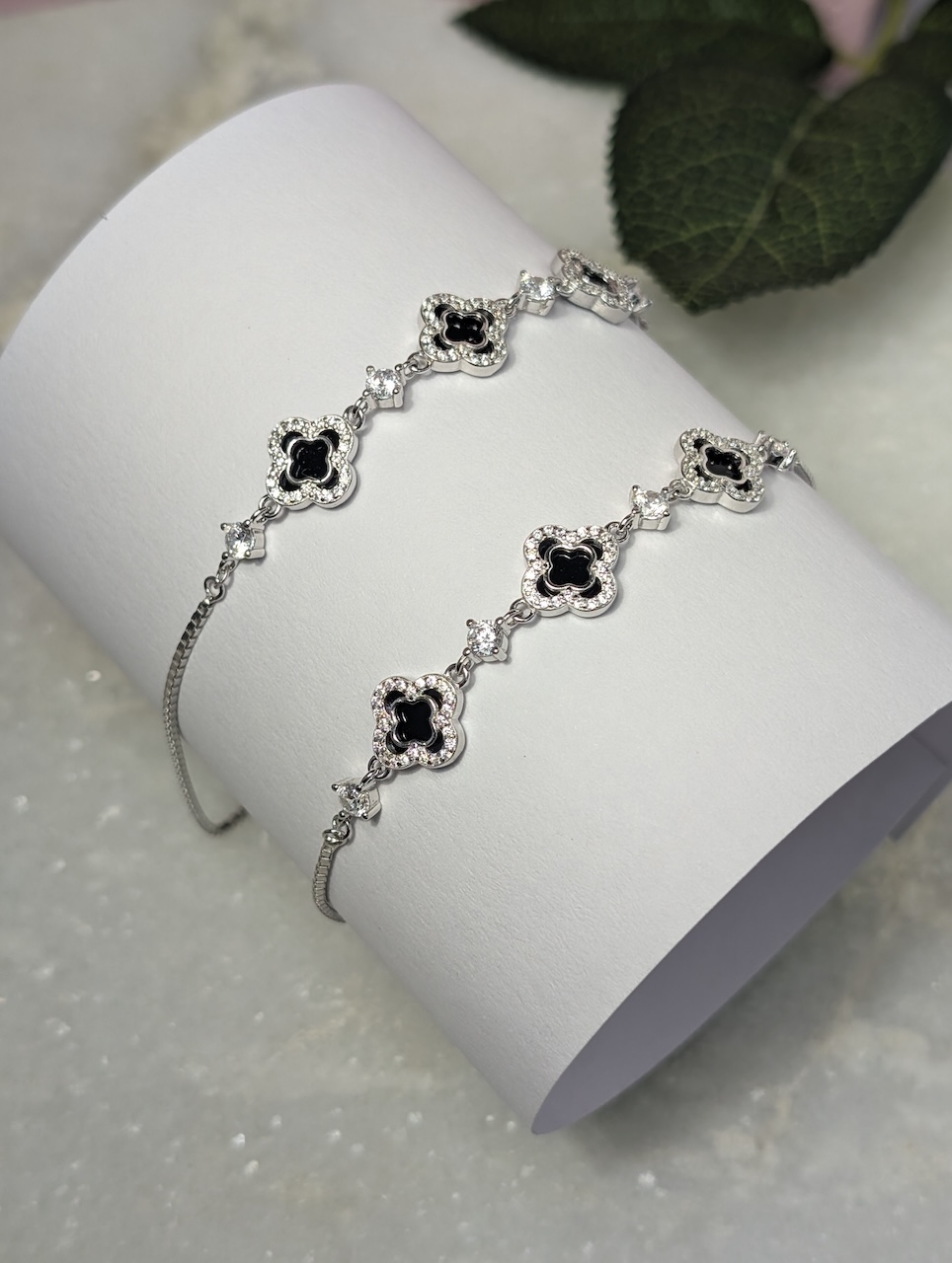 Midnight Clover Silver Anklet - Image 3
