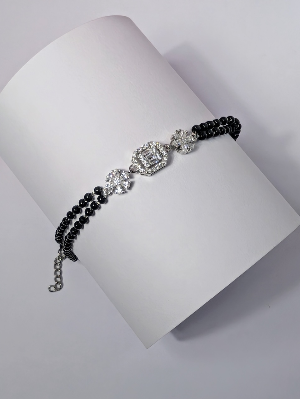 Eternal Spark Mangalsutra Bracelet - Image 4
