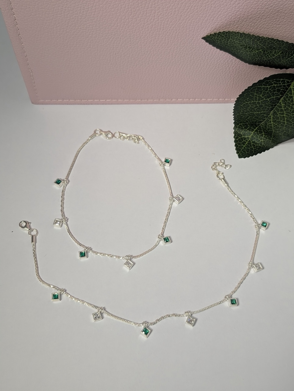 Emerald Kundan Silver Anklets - Image 2