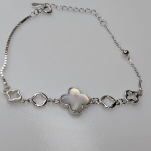 Clover Bracelet